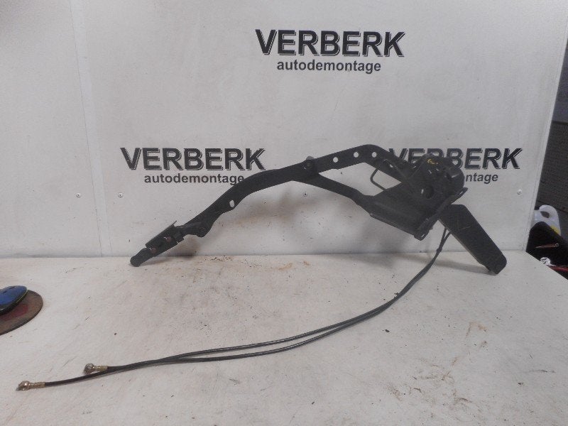 CABRIOLET TOIT CHARNIERE GAUCHE Peugeot 206 CC (2D), Autos : Pièces & Accessoires, Kontakt-peugeot@peugeot.com, Utilisé, Peugeot Deutschland GmbH