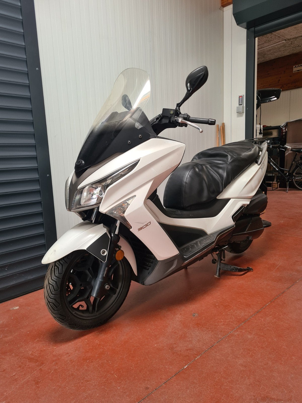 Kymco 300i en bon état, papiers et clés ok, Motos, Particulier