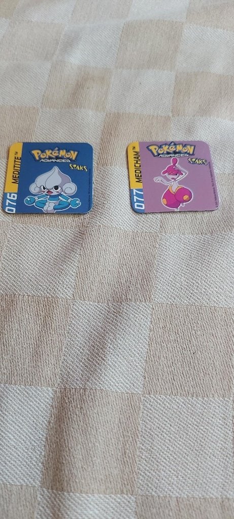 bâtonnets à panini avec aimants Pokémon | Meditite Medicham, Enlèvement ou Envoi, Neuf, Autres types