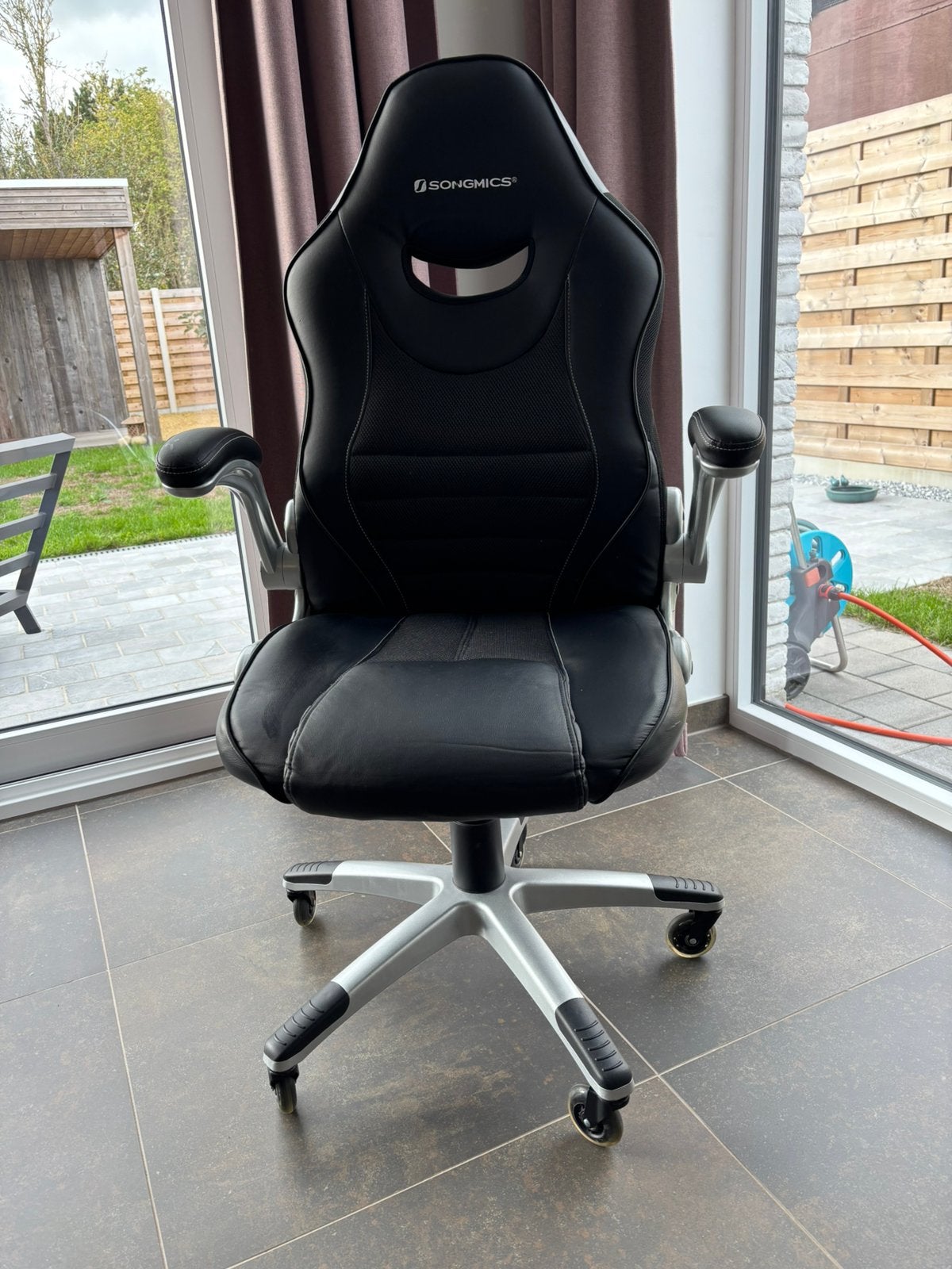Bureau/Gamestoel Songmics zwart met grijs, Ophalen, Zwart, Zo goed als nieuw, Gaming bureaustoel