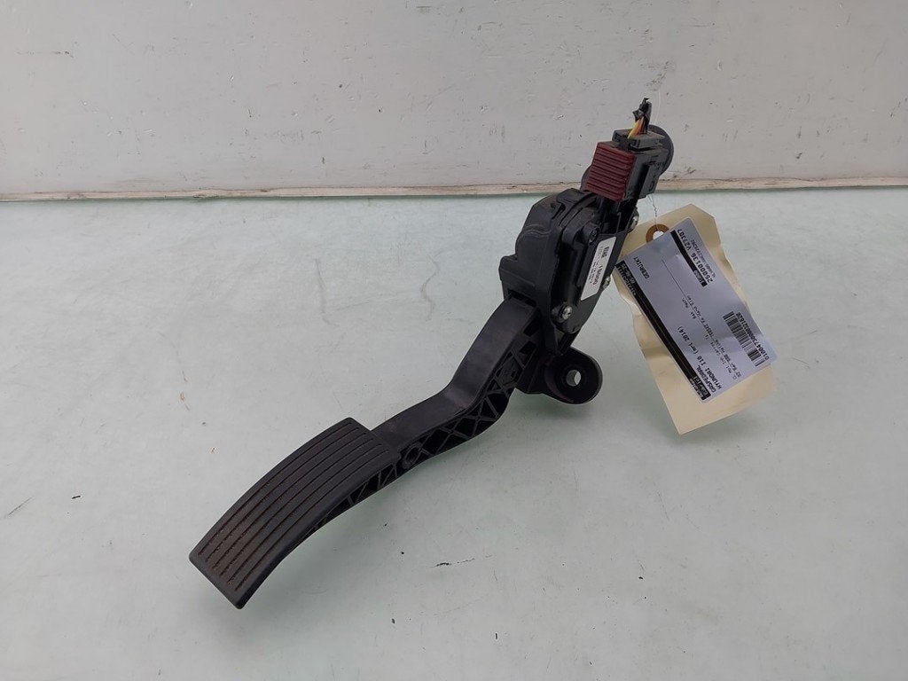 GASPEDAAL Hyundai i10 (B5) (01-2013/06-2020) (|327001S000|), Gebruikt, Hyundai