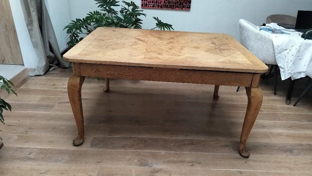 Eetkamertafel 1m35/1m, Ophalen