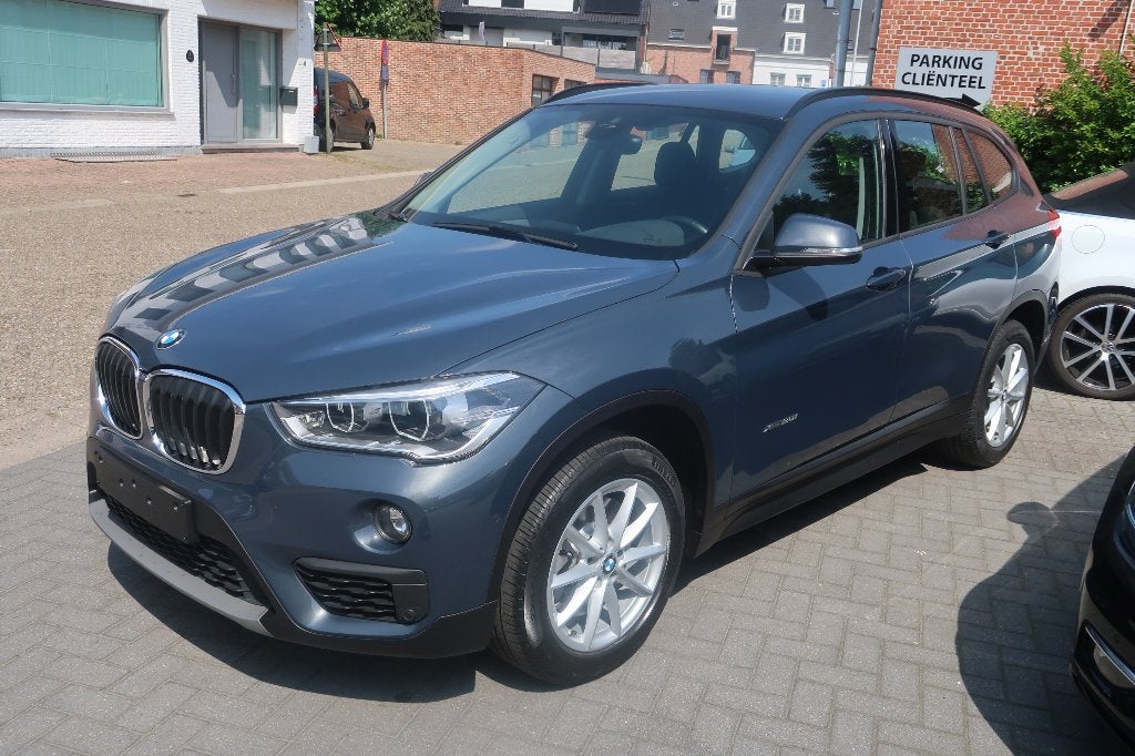 BMW X1 XDRIVE20I, Auto's, 1998 cc, Euro 6, Bedrijf, Zilver of Grijs