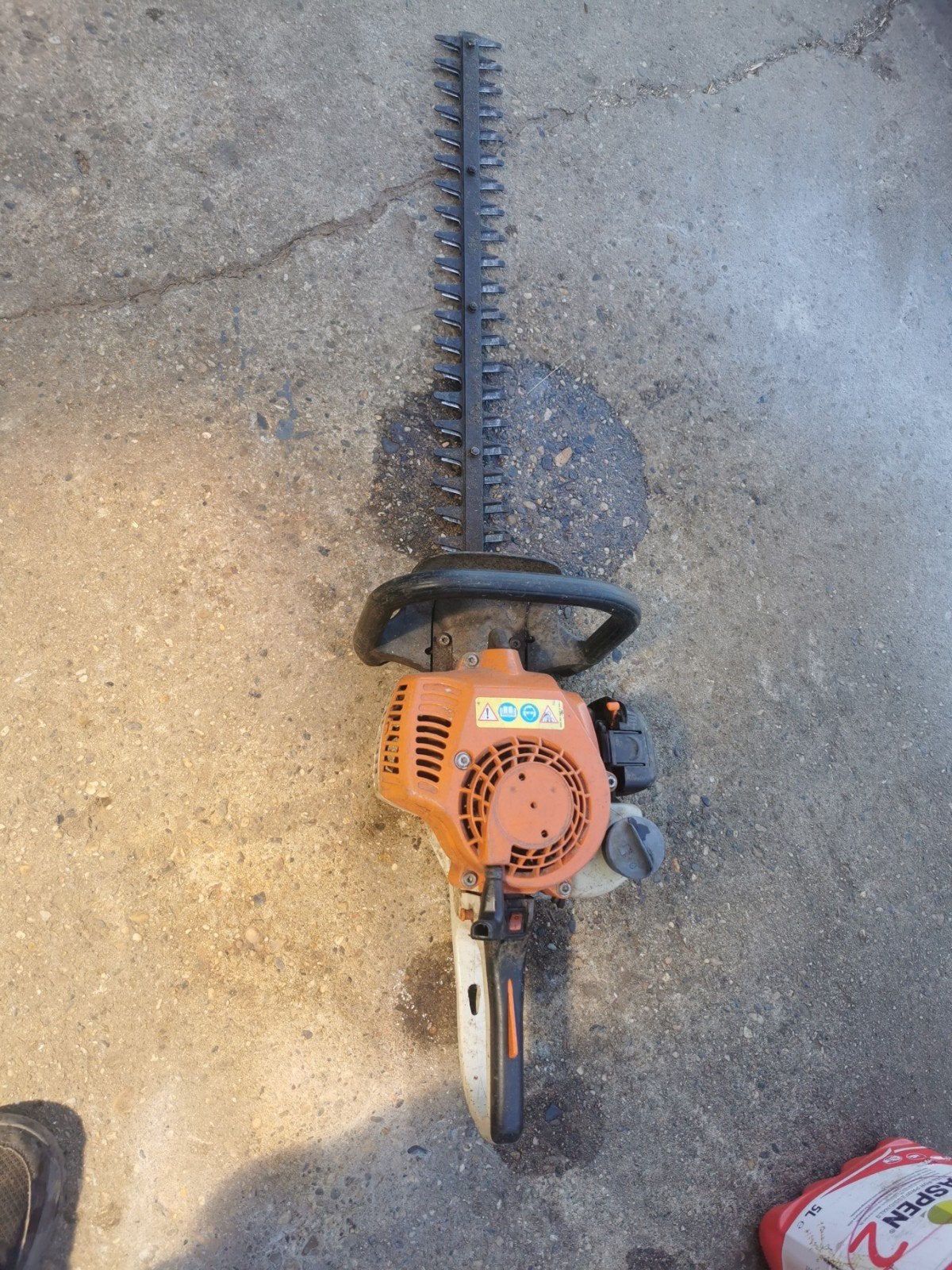 Stihl  haagschaar palenboor  enz jonsered, Enlèvement