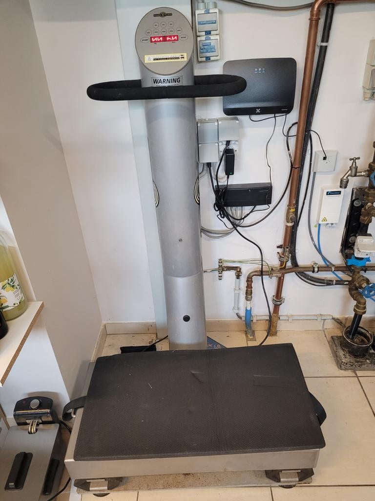 Powerplate, Enlèvement