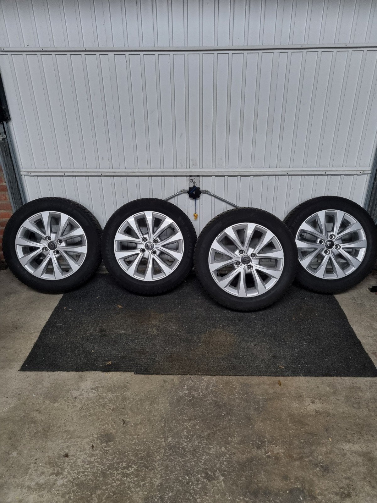 Renault clio 5 banden plus wielen, Ophalen, Gebruikt, 16 inch, Banden en Velgen