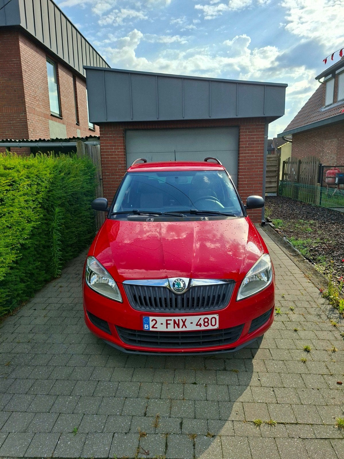 Skoda Fabia station wagon - Rood - 5 personen, Autos, Rouge, Achat, 5 portes, 1570 kg