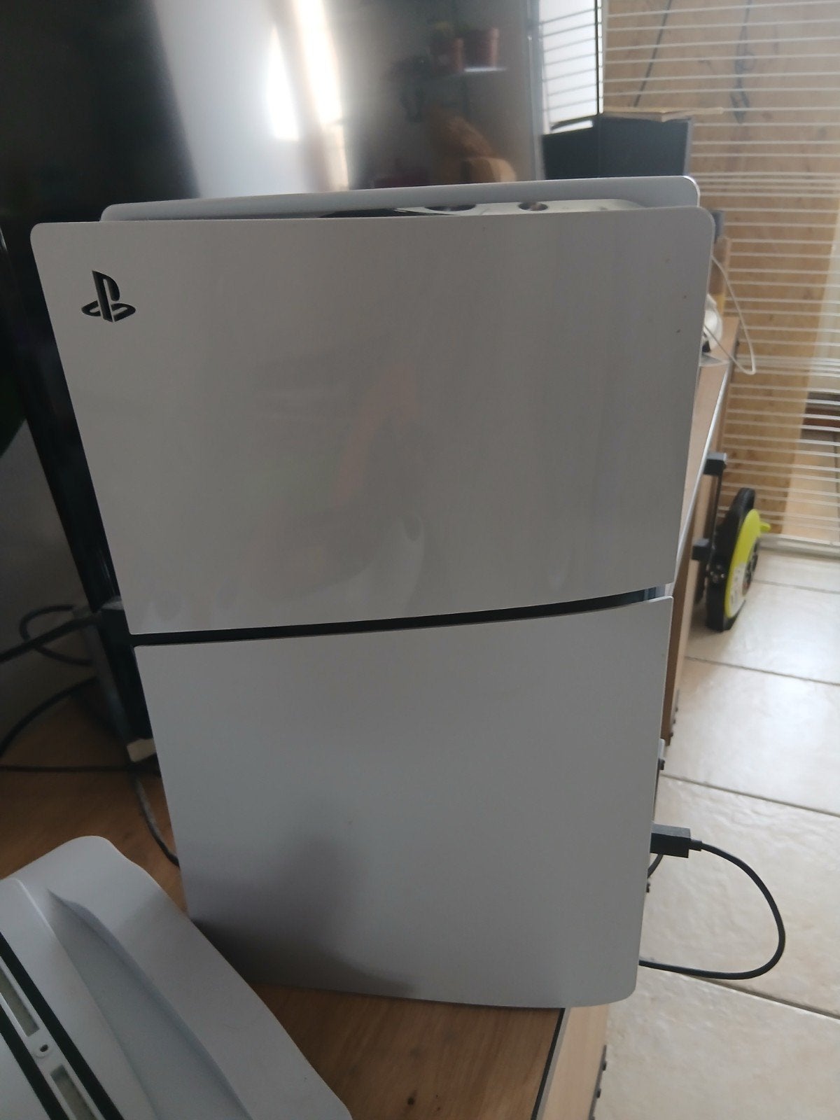 Verkoop Ps5 met 2 controllers en 4 games, Games en Spelcomputers, Spelcomputers | Sony PlayStation 5, Ophalen, Nieuw, Playstation 5