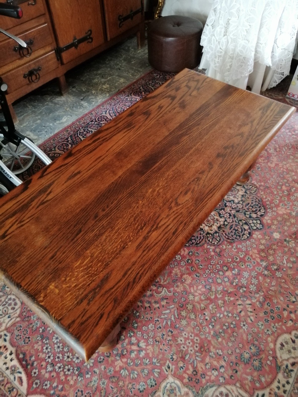 salon tafel, Ophalen