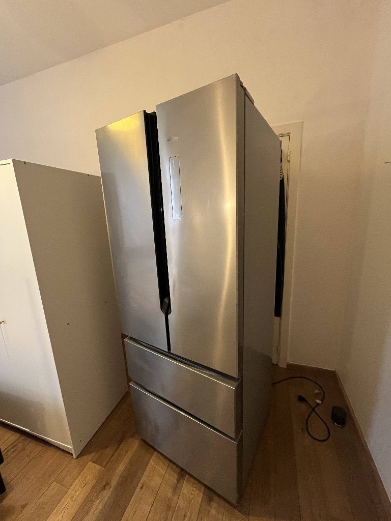 Frigo, Classe énergétique A ou plus économe, Avec compartiment congélateur, 160 cm ou plus, Enlèvement