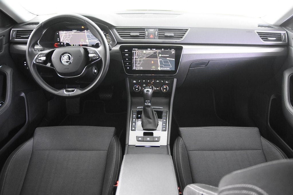 Skoda Superb Combi 1.4 TSI IV Hybrid Luxury, Autos, Skoda, Achat, Euro 6, Entreprise, Entretenue par le concessionnaire