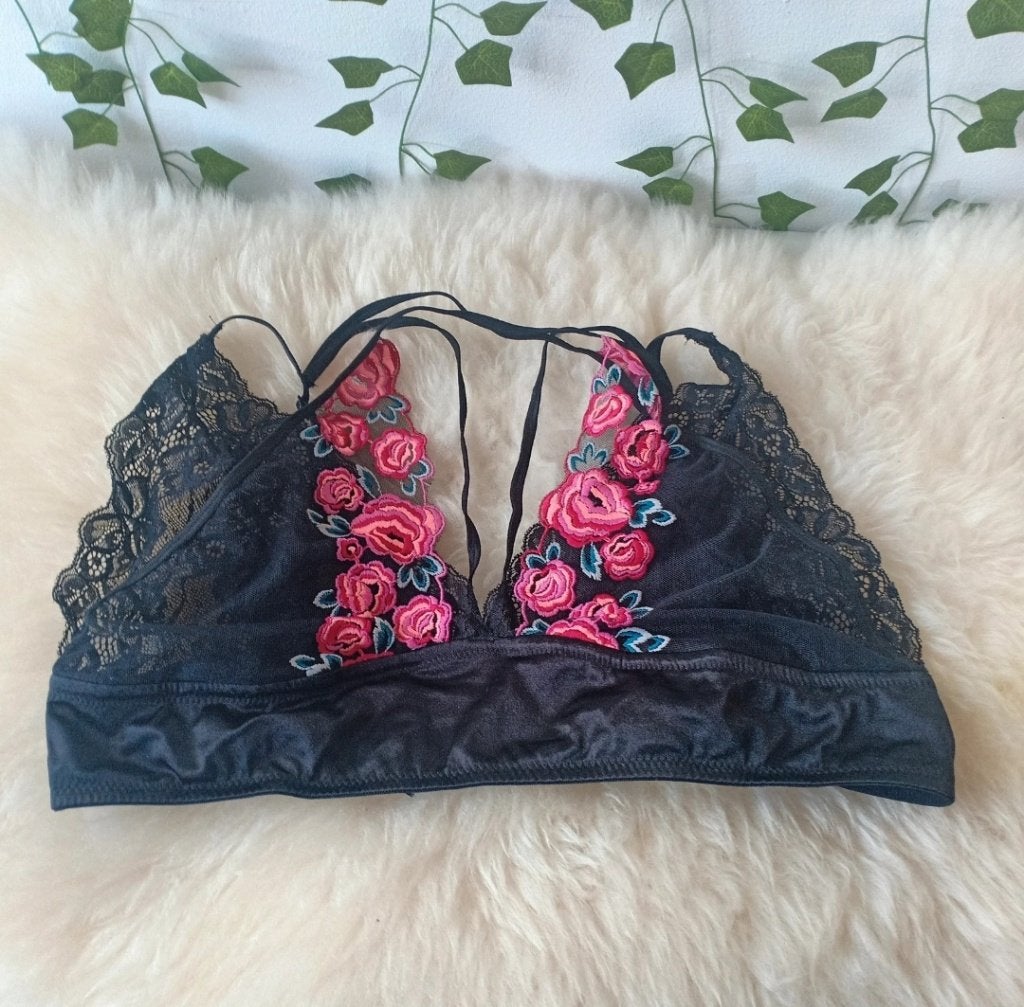 Bralette Ulla Popken, Vêtements | Femmes, Sous-vêtements & Lingerie, Ulla Popken, Enlèvement, Multicolore, Soutien-gorge