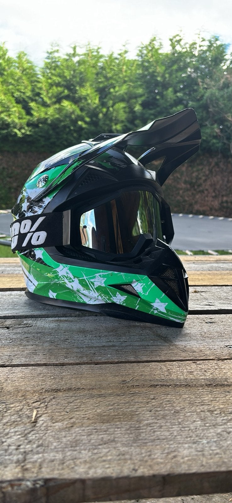 Yema motorhelm maat S – groen, Motoren, Kleding | Motorhelmen, Ophalen, S