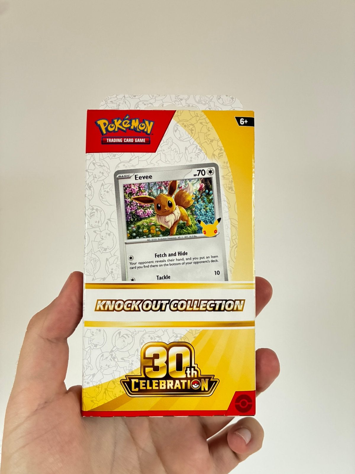 Pokémon Knock Out Collection 30th Anniversary Evoli, Enlèvement ou Envoi, Neuf, Booster box