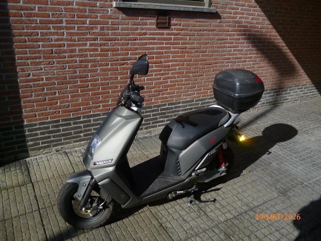 elektrische bromfiets LIFAN E3, Vélos & Vélomoteurs, Scooters | Marques Autre, Lifan, Comme neuf, Classe B (45 km/h), Enlèvement