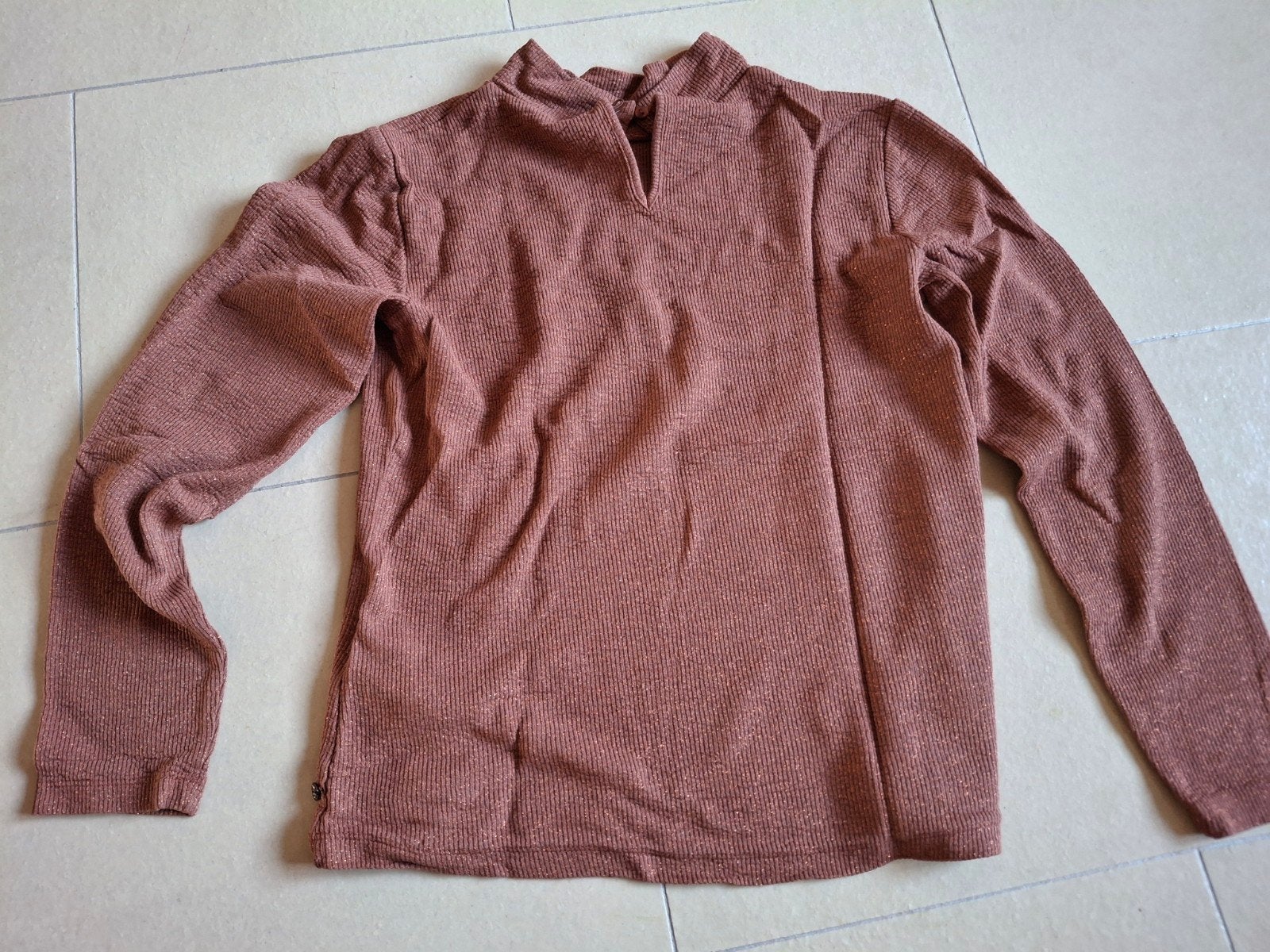 Bruine longsleeve met glinster mt XS River Woods, Ophalen of Verzenden, Gedragen, Bruin