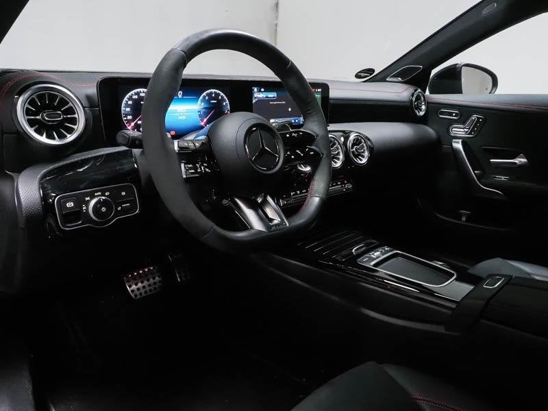Mercedes-Benz CLA-Klasse 45 S 4MATIC+ Shooting Brake AMG Lin, Autos, CLA, Achat, Entreprise, Noir