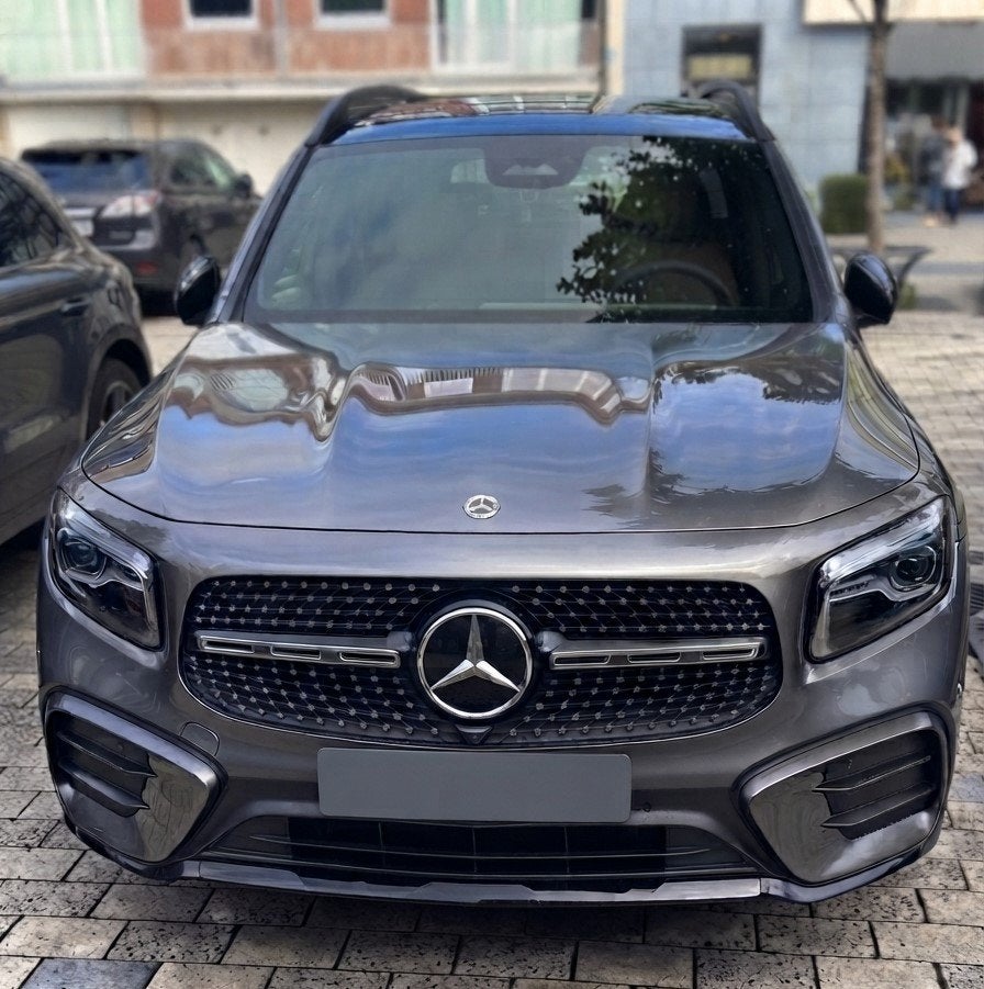 2024 Mercedes GLB 200 AMG 7 Zitplaatsen 9600 km Veel Opties, Auto's, Dealer onderhouden, 1800 kg, Euro 6, 4 cilinders