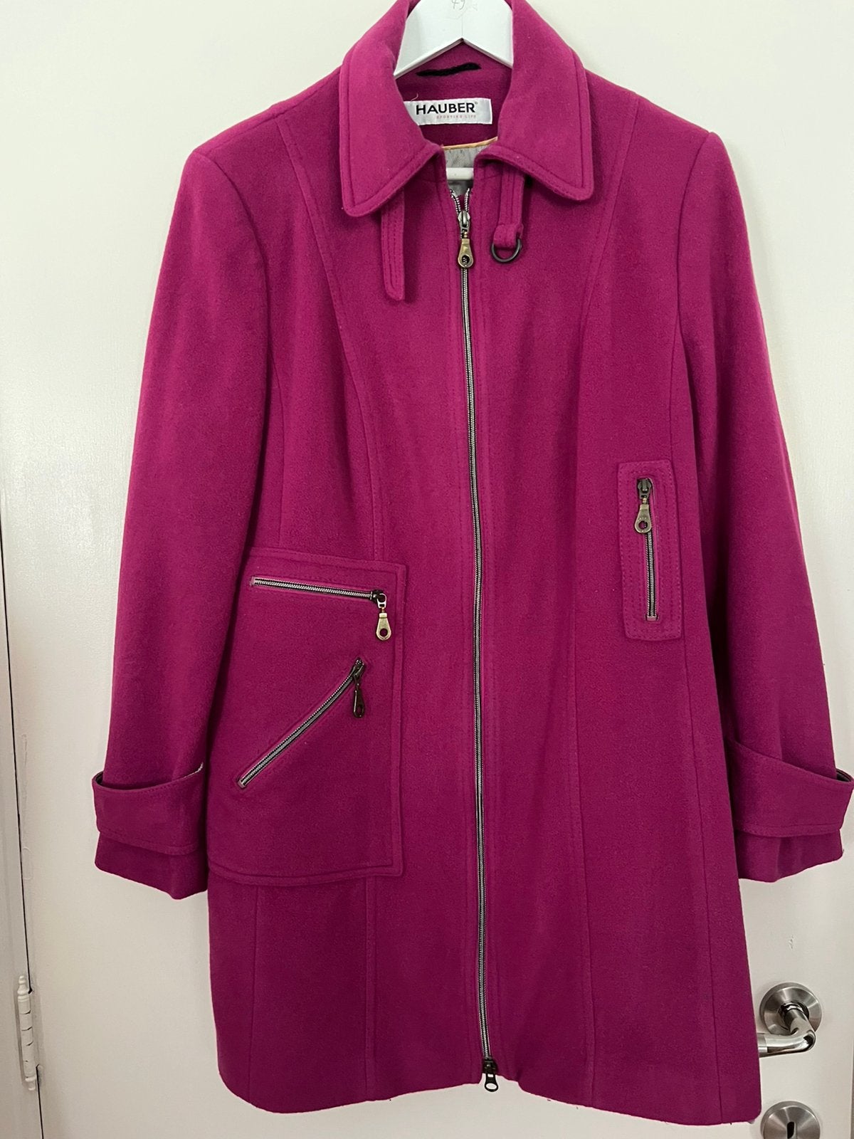 Kwaliteitsvolle jas HAUBER 60% scheerwol 20% cashmere, Ophalen of Verzenden, Zo goed als nieuw, Maat 42/44 (L), Roze