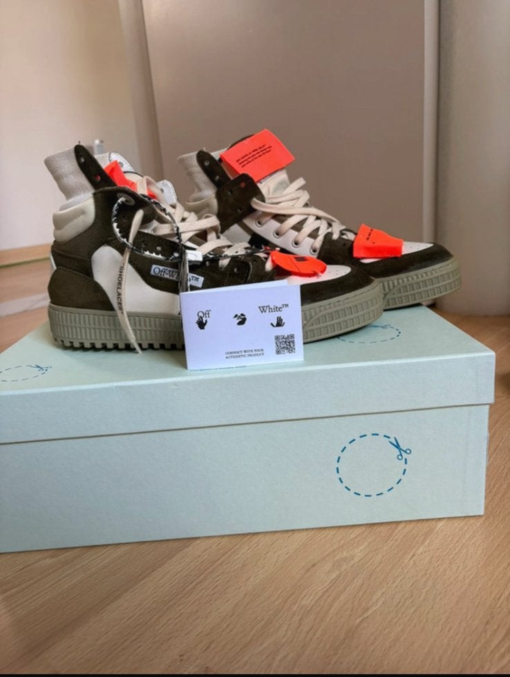 Off-White 3.0 Off Court Hi – Kaki/Black – Maat 41, Ophalen, Zo goed als nieuw