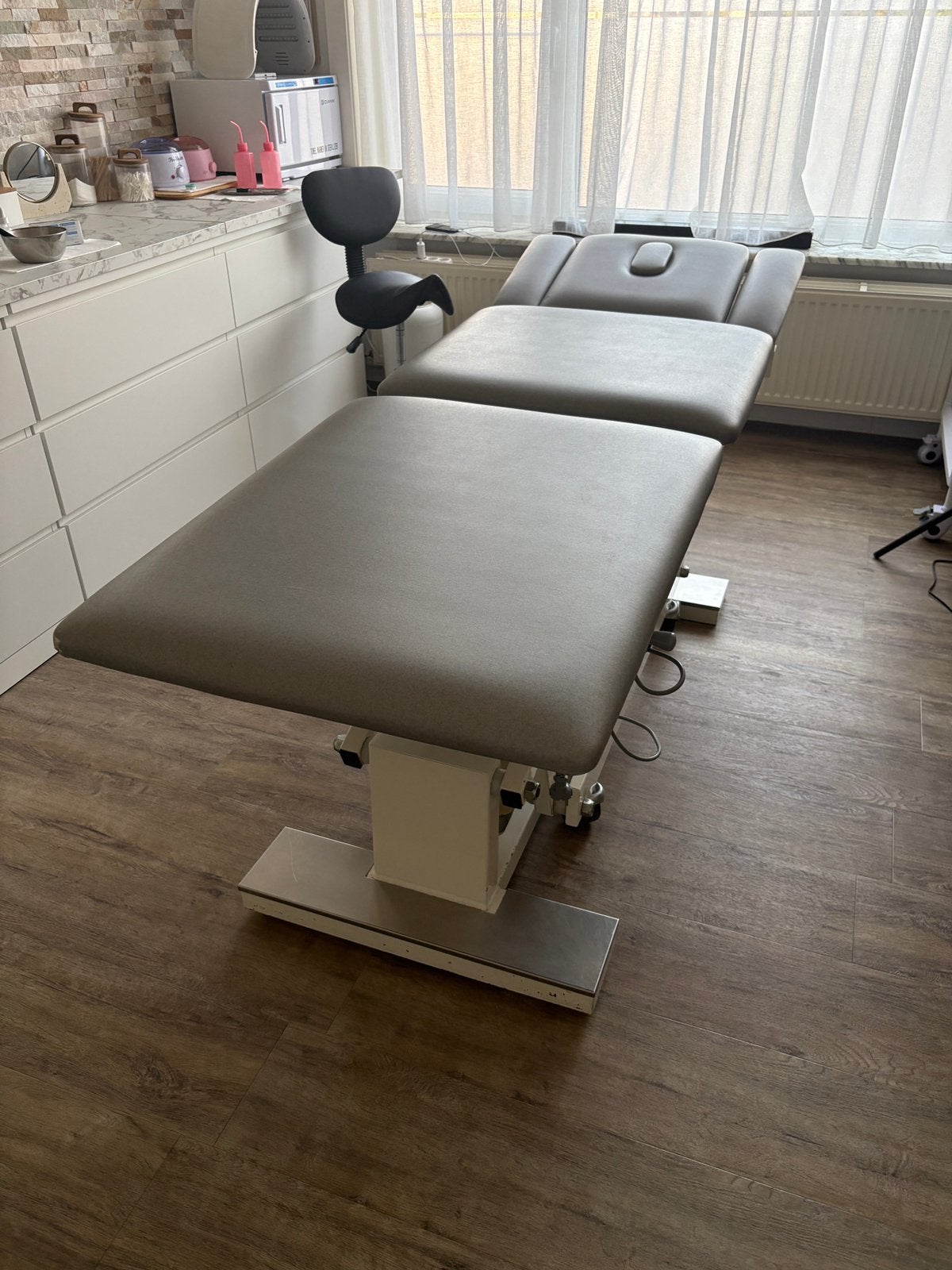 Table de traitement électrique professionnelle (3 pièces), Enlèvement, Comme neuf, Table de massage
