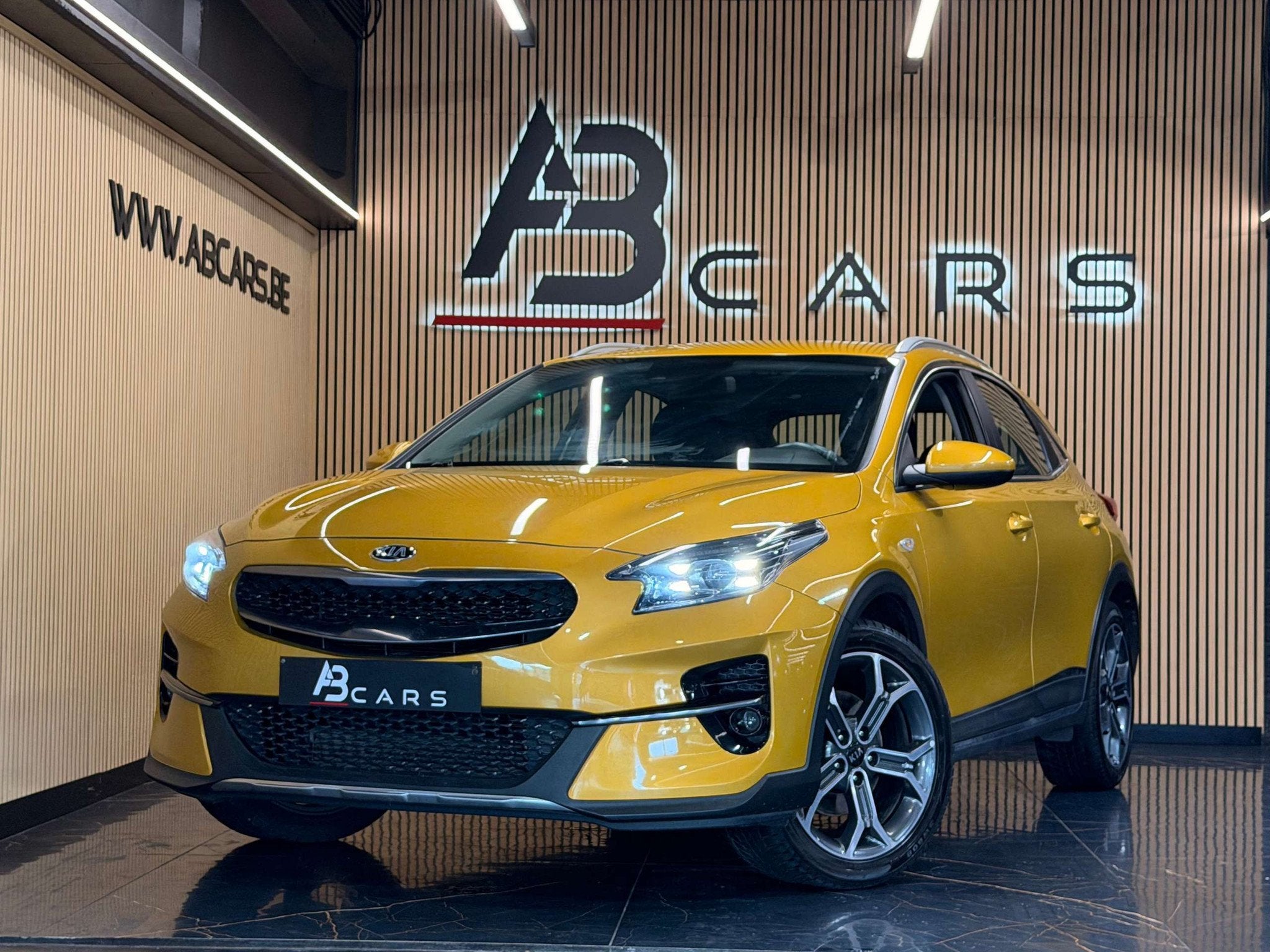 Kia Xceed 1.0 T-GDi * SPORT * GARANTIE 12 MOIS * 1ER PROP *, Auto's, Kia, XCeed, Gebruikt, 120 pk, Geel