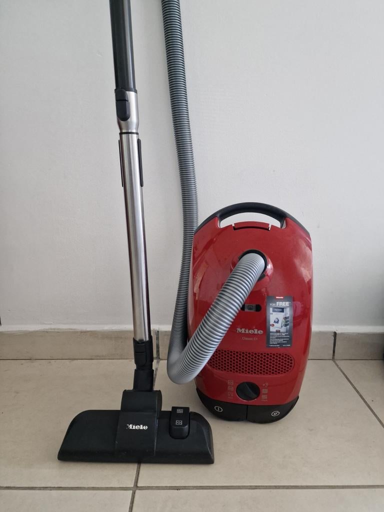 Miele stofzuiger met zak, Stofzuiger