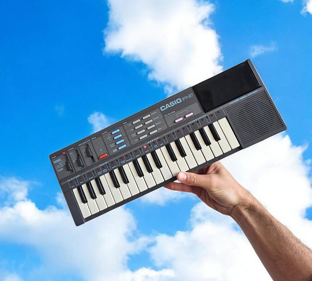 Casio PT 87 clavier synthétiseur portable + ram 1980, Musique & Instruments, Synthétiseurs, Enlèvement ou Envoi