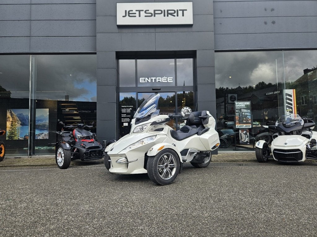 Can am spyder RT, Motos, Plus de 35 kW, 2 cylindres, 999 cm³