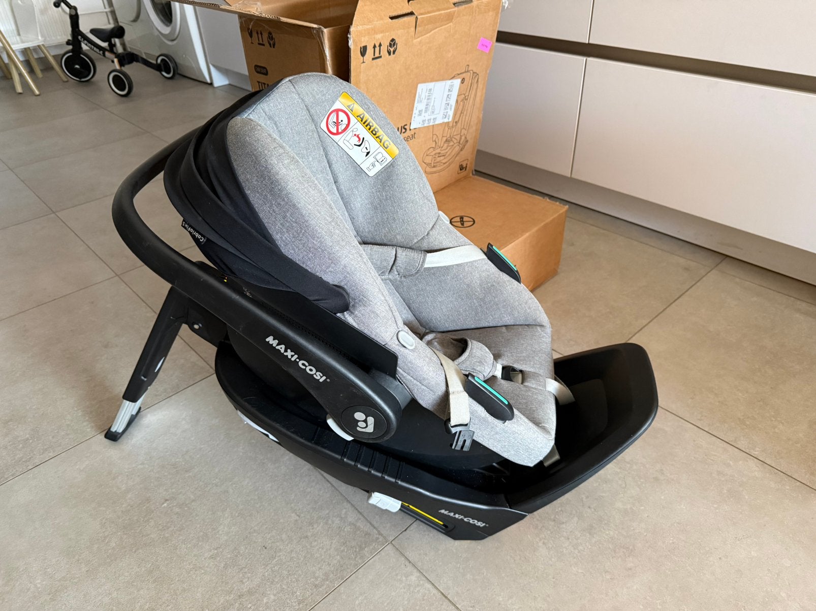 Maxi cosi autostoel voor baby’s vanaf 0-15 naanden., Ophalen, Zo goed als nieuw