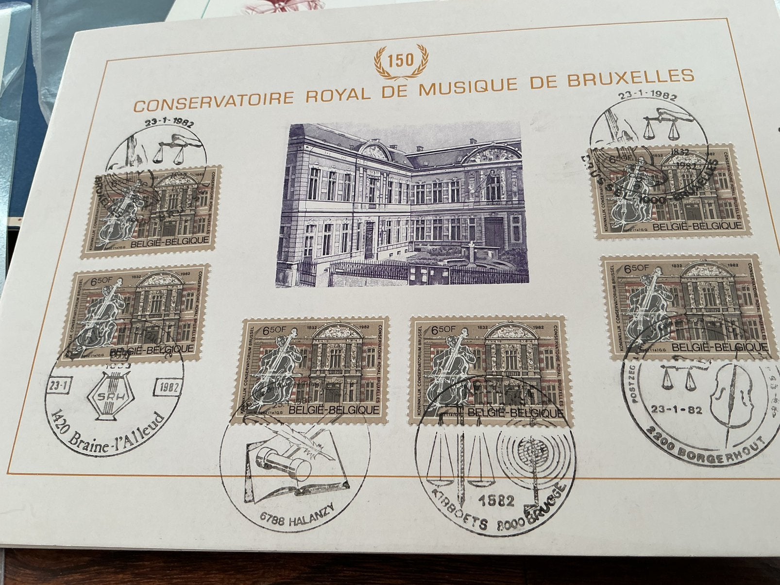 Postzegelblaadje, Postzegels en Munten, Postzegels | Volle albums en Verzamelingen, Ophalen