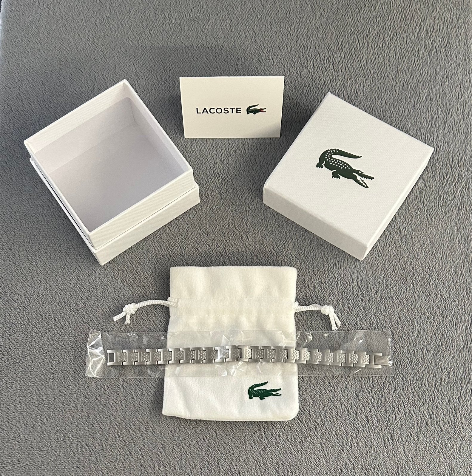 Bracelet Lacoste en argent 1.1, Bijoux, Sacs & Beauté, Boutons de manchette, Enlèvement ou Envoi, Neuf, Autres matériaux, Argenté