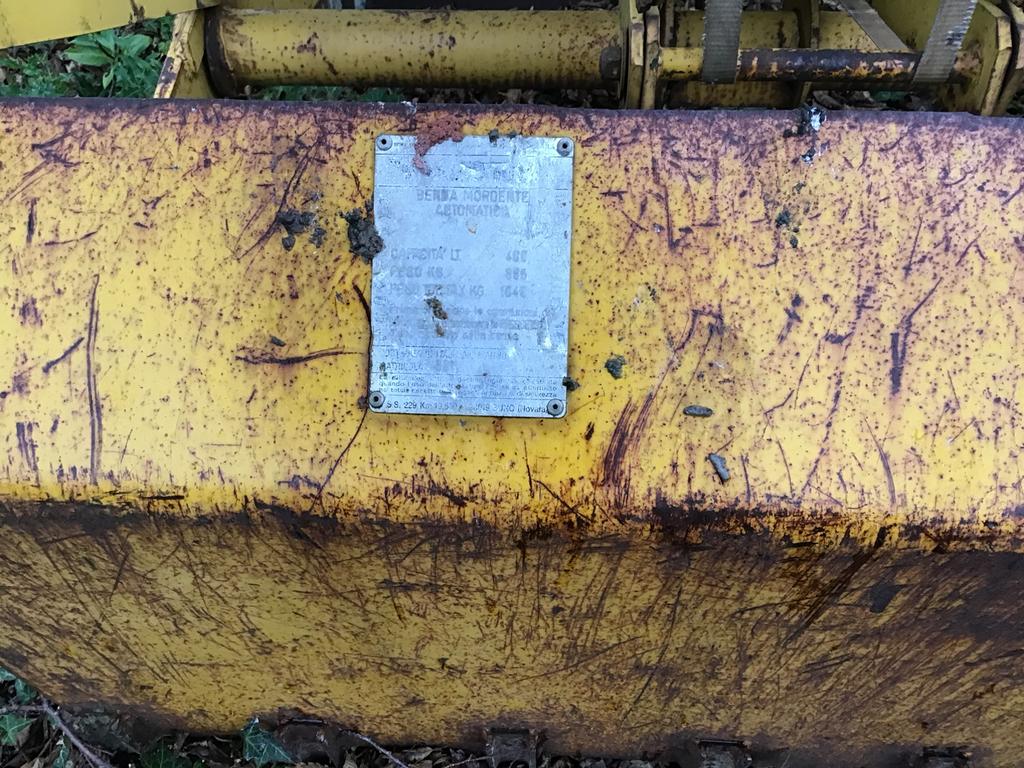 Te koop wegens stopzetting activiteiten bouw, Ophalen, Gebruikt