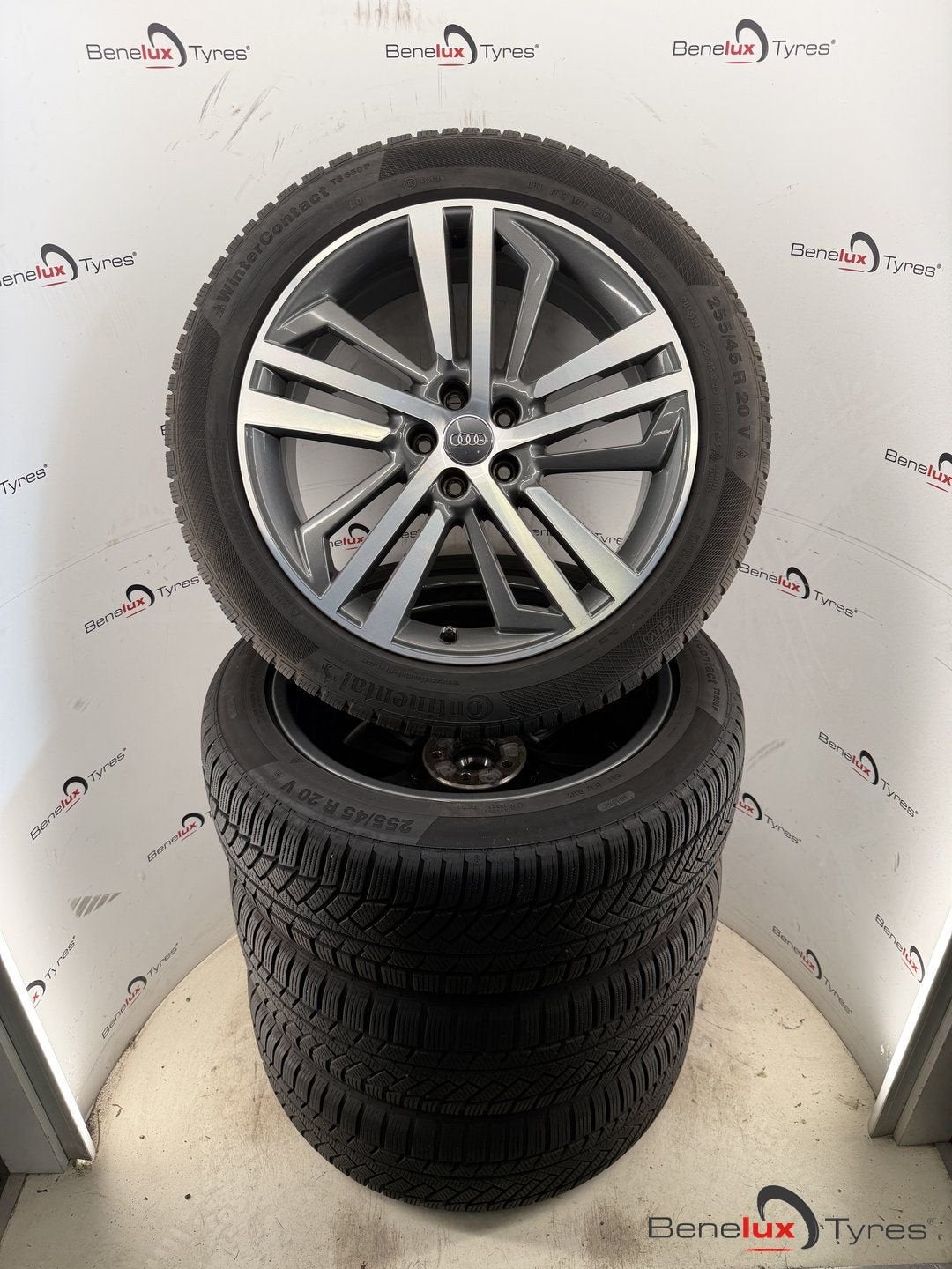 19'' origineel Audi A4 A6 A8 all-road Q2 Q3 Q4 RS3 RS4 TT RS, Gebruikt, 255 mm, -, -