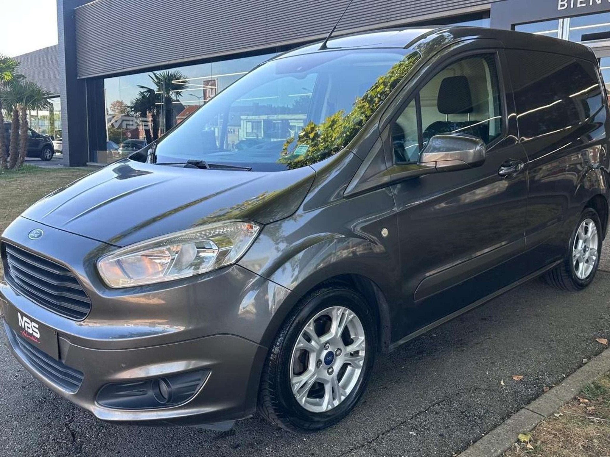 Ford Transit Courier *1.0* Ecoboost* CRUISE* CLIM* VOLANT MU, Argent ou Gris, Achat, 998 cm³, Entreprise
