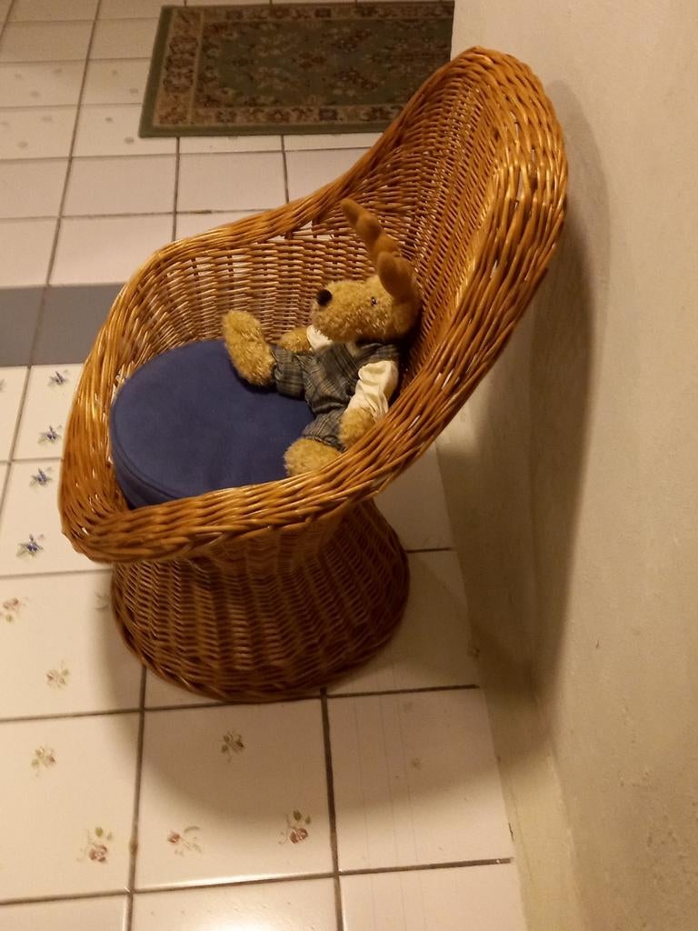 Rieten zitstoeltje, Ophalen