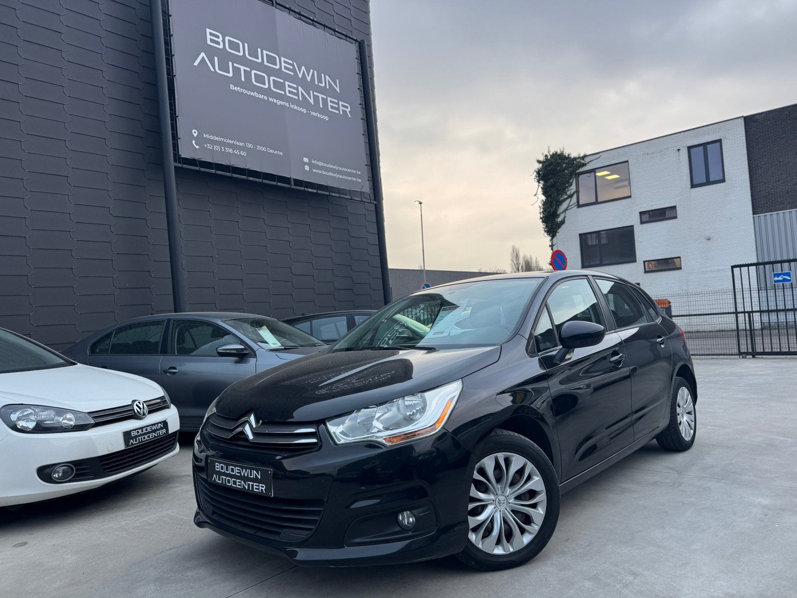 Citroën C4 1.4Benzine 2012 163.xxxkm/Airco,Cruisecontrol, Auto's, Citroën, Voorwielaandrijving, Zwart, Zwart, Handgeschakeld