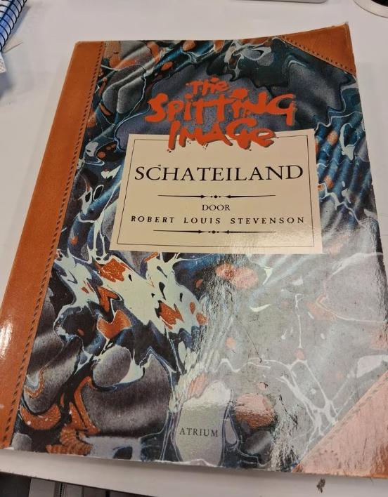 Schatteiland - Robert Louis Stevenson (Atrium), Boeken, Ophalen of Verzenden, Gelezen, Nederland