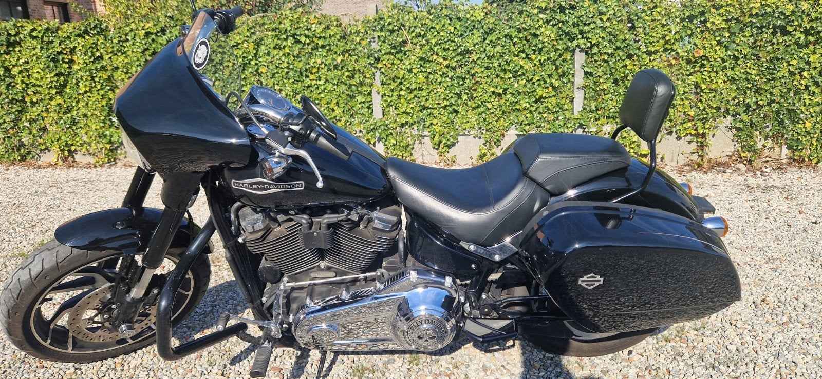 Harley Davidson Sport Glide noir, 1745 cm³, Occasion, Plus de 35 kW, Chopper