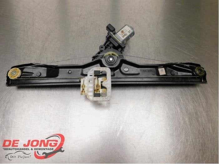 Mécanique vitre 4portes avant gauche d'un Fiat Panda, Autos : Pièces & Accessoires, -, 3 mois de garantie, Utilisé, Fiat