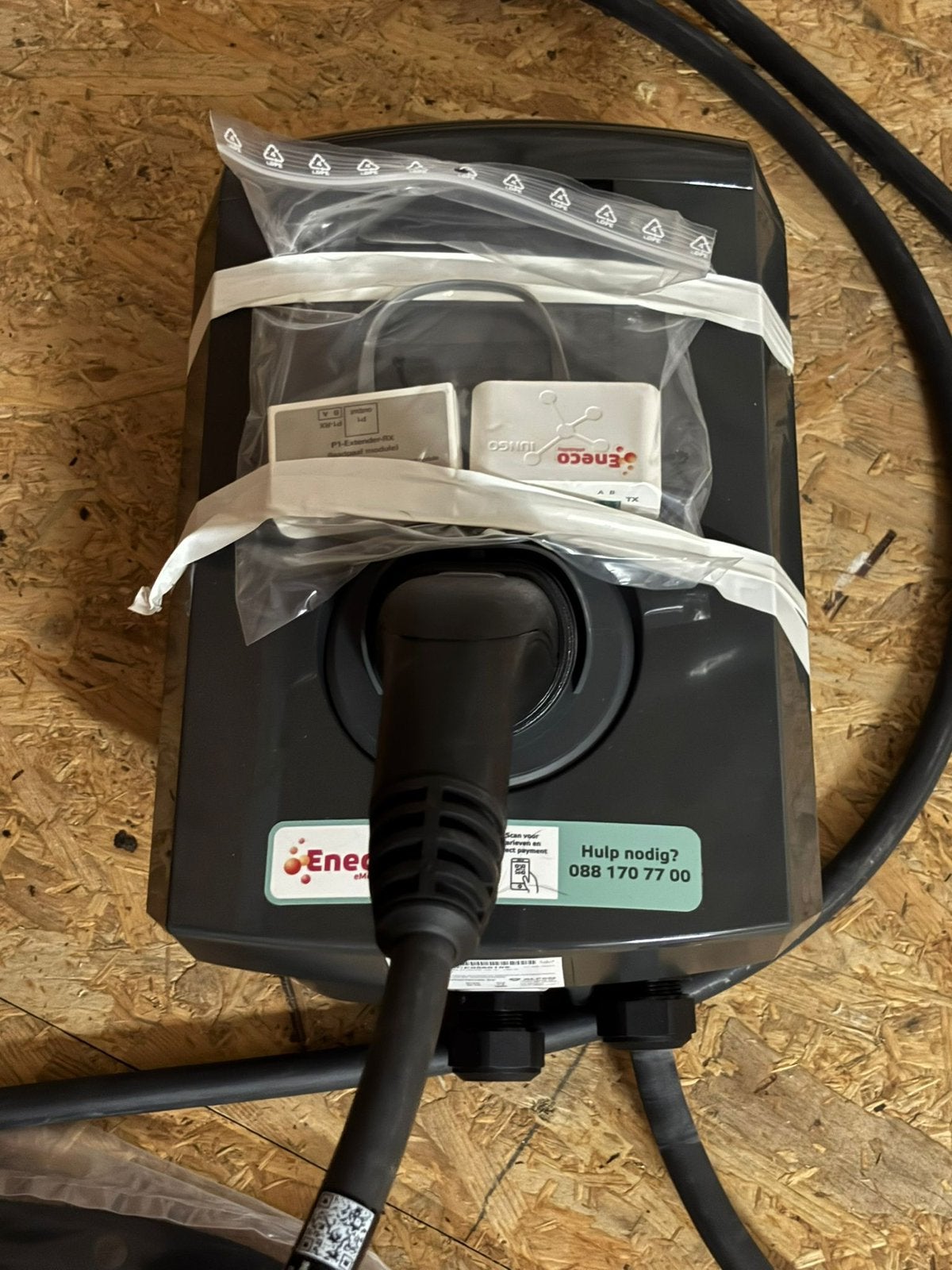 Alfen Eve Single Pro-line 22kW + vaste kabel, Enlèvement, Comme neuf, Borne de recharge