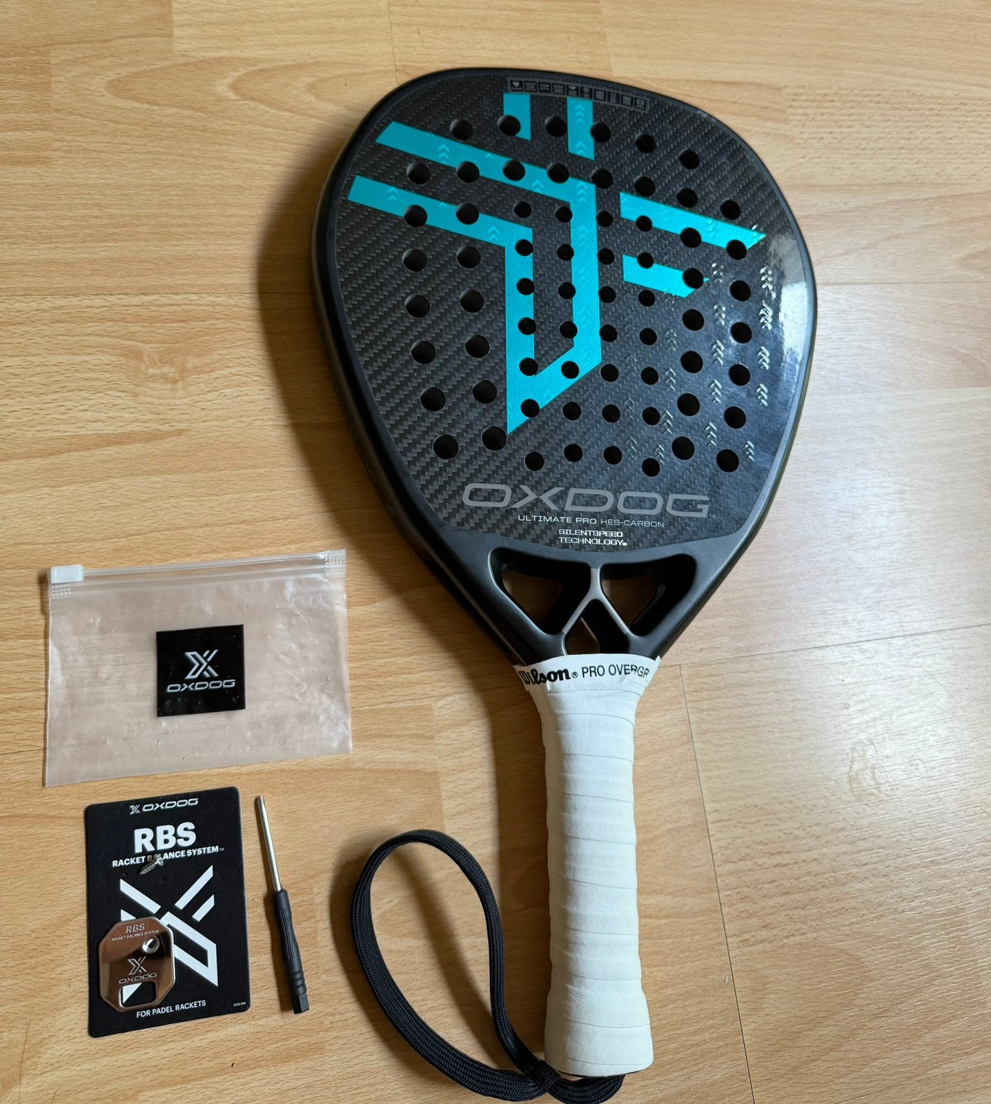 Oxdog Ultimate Pro 2026, Sports & Fitness, Padel, Enlèvement