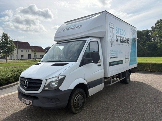 Mercedes Sprinter 2018 Box avec élévateur, Autos, Camionnettes & Utilitaires, Achat, Euro 6, Entreprise, Boîte manuelle