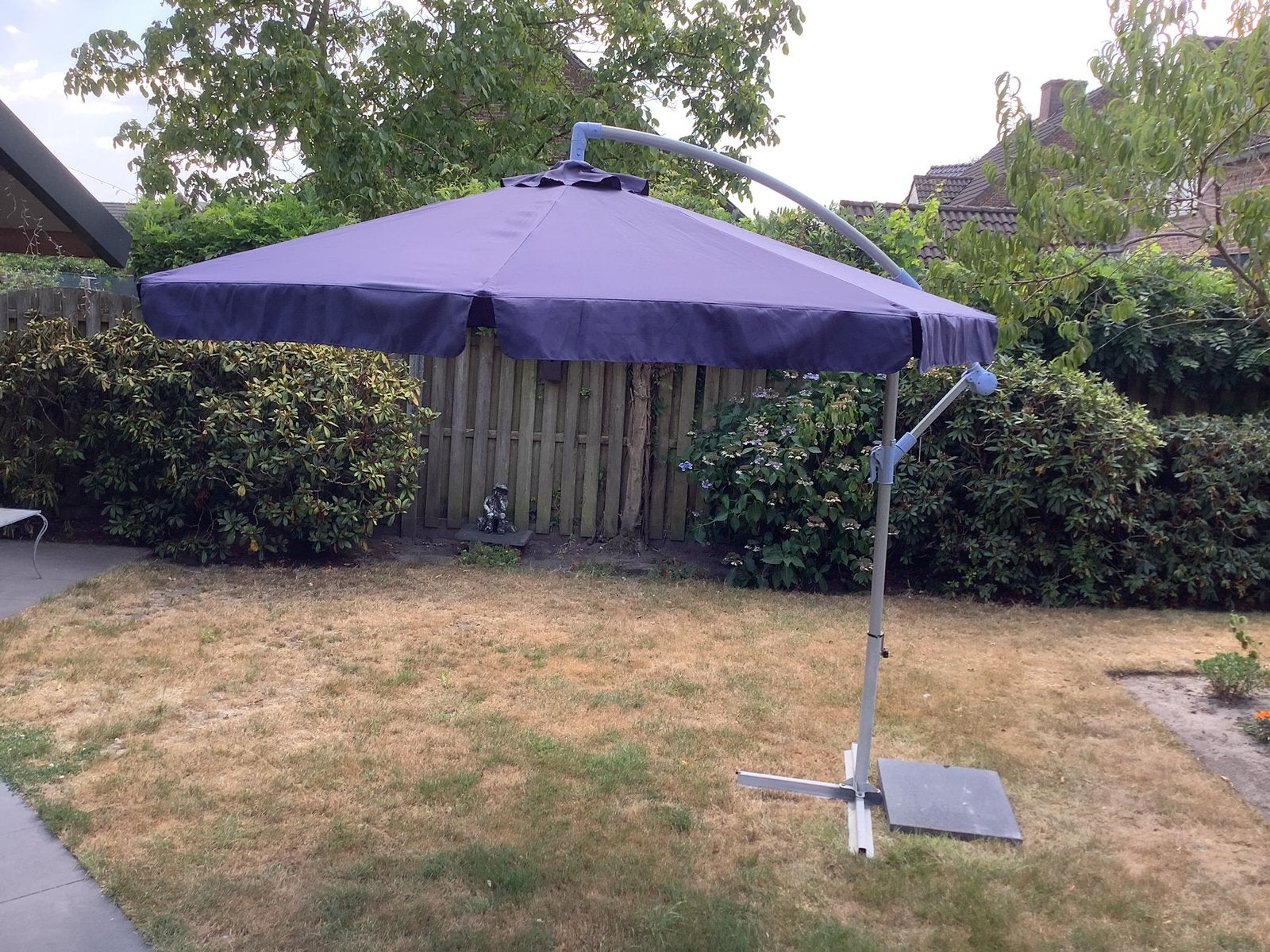 Zweefparasol met voet 3 meter doorsnede, Enlèvement, Utilisé, 2 à 3 mètres, Parasol flottant