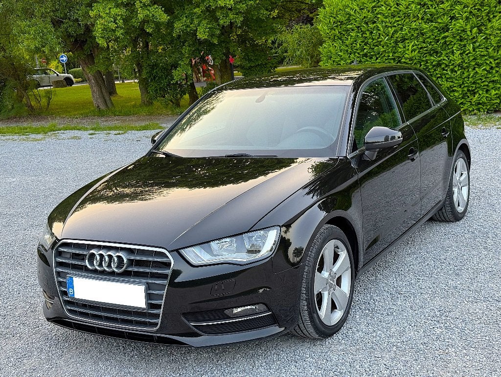 Audi A3 Sportback 2.0 TDi 1ier propriétaire, CT Ok, EURO 6 !, Autos, 100 kW, Euro 6, Noir, 5 portes