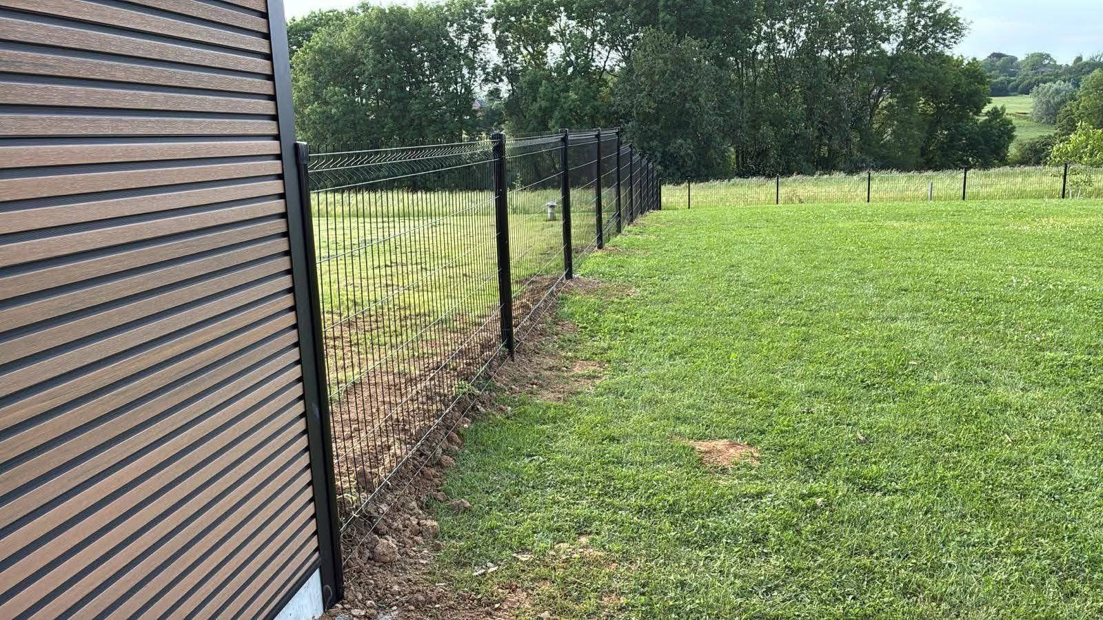 Pose de clôtures de jardin – Travail professionnel, Jardin & Terrasse, Enlèvement ou Envoi, Comme neuf