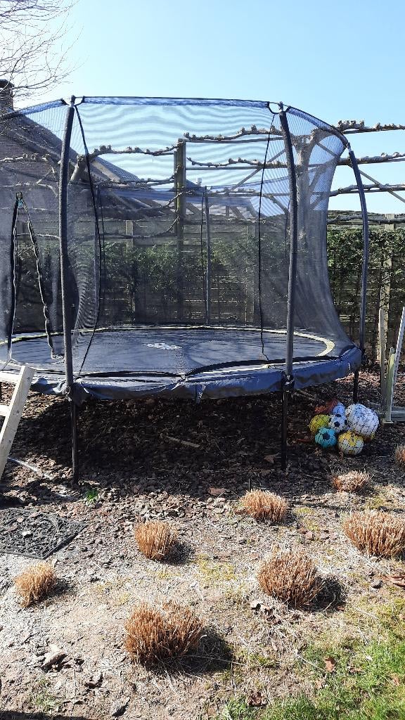 Trampoline, Ophalen, Gebruikt