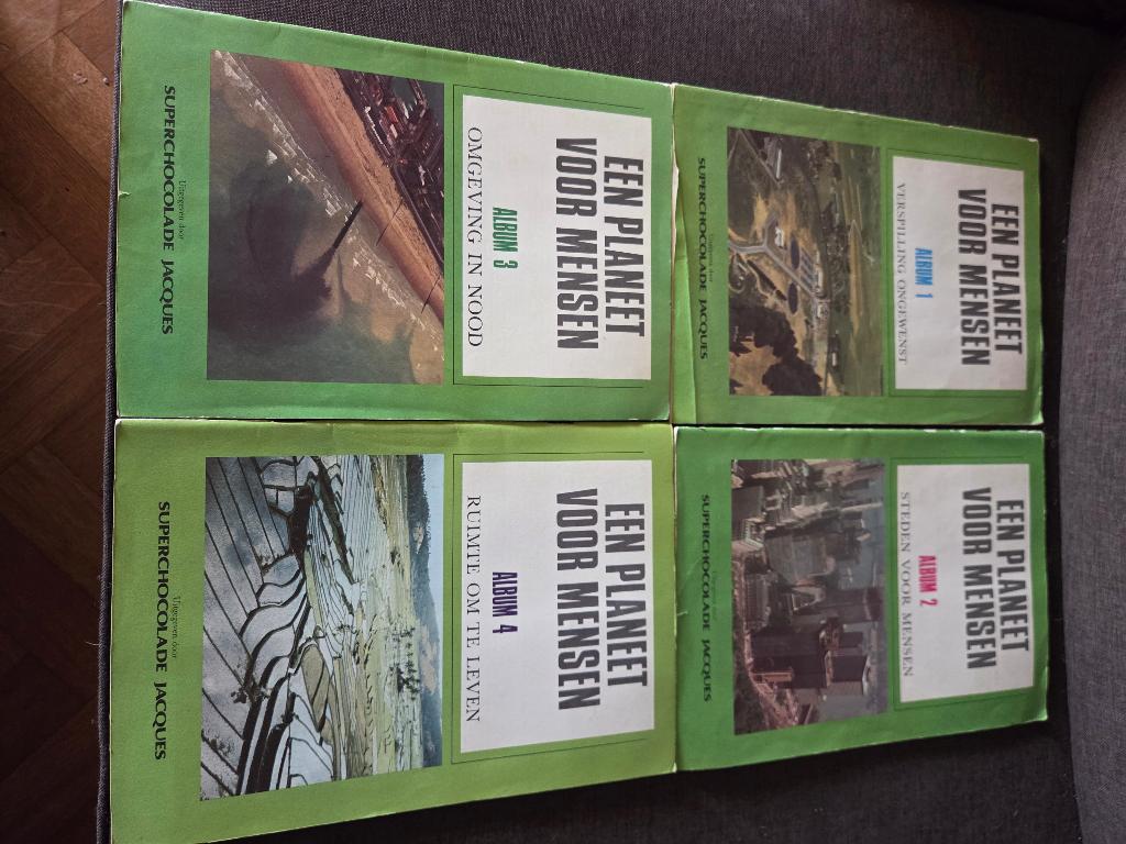 Een planeet voor mensen, Boeken, Prentenboeken en Plaatjesalbums, Ophalen of Verzenden, Gelezen