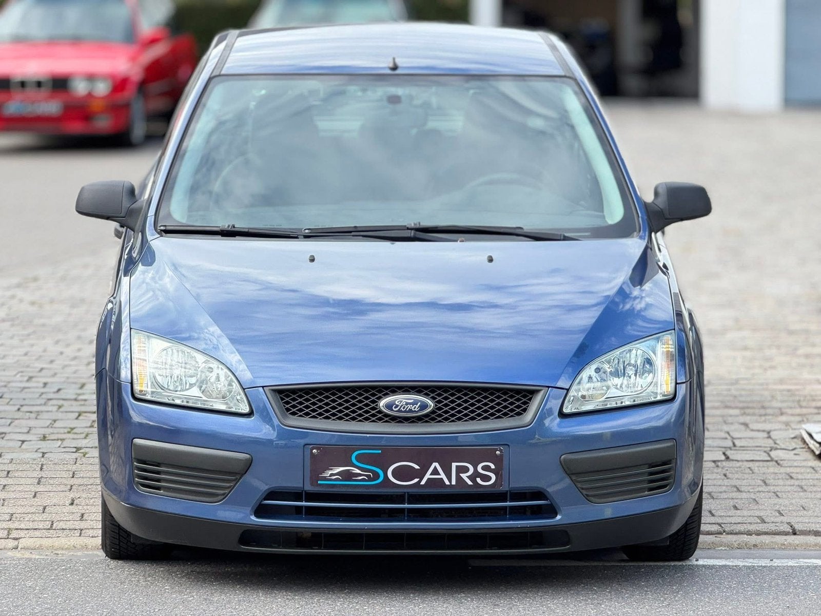 Ford Focus 1.6i ** Automaat ** 119.000 km ** Airco **, Auto's, 4 cilinders, Bedrijf, 5 zetels, Airbags