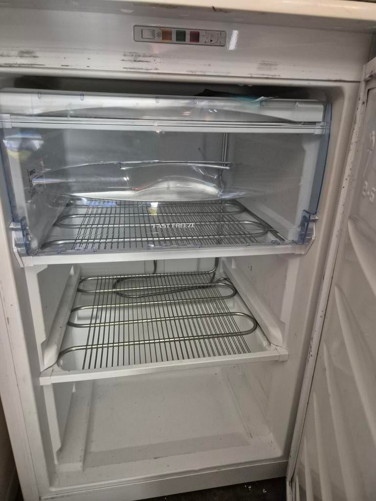 Diepvries in perfecte staat, Ophalen